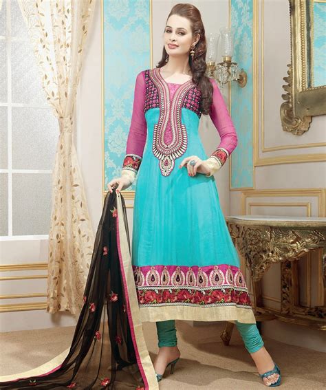 versace shalwar kameez|This is How Pakistani Fashion has Influenced the World.